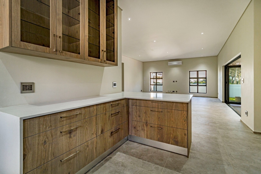 4 Bedroom Property for Sale in Mzuri Estate Western Cape